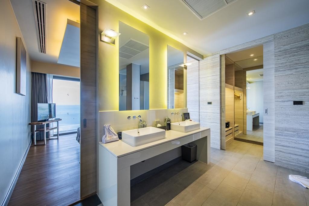 RENT VILLAS PHUKET THAILAND