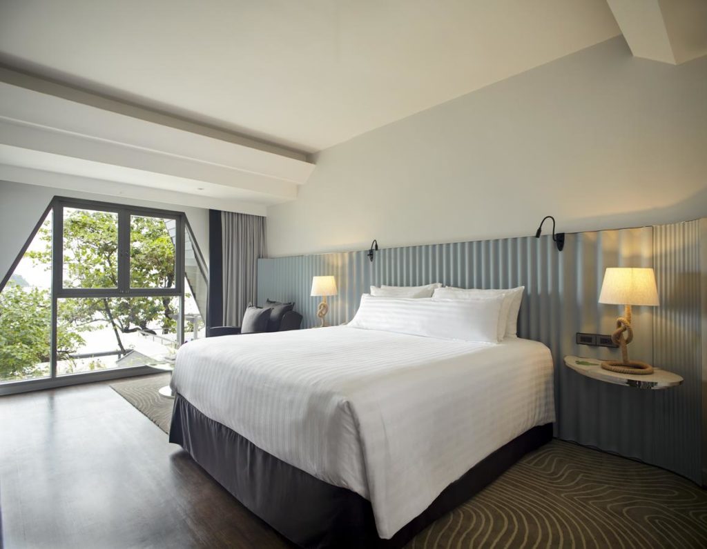BEST SEAVIEW RESORT KATA