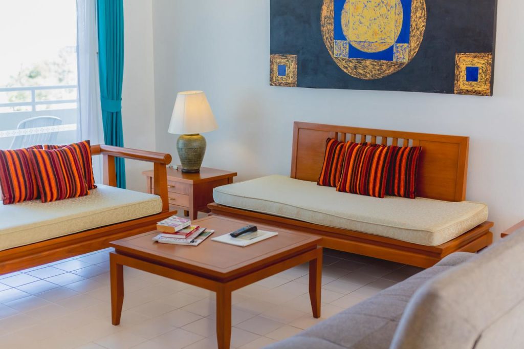 HOTEL GREAT LOCATION KARON