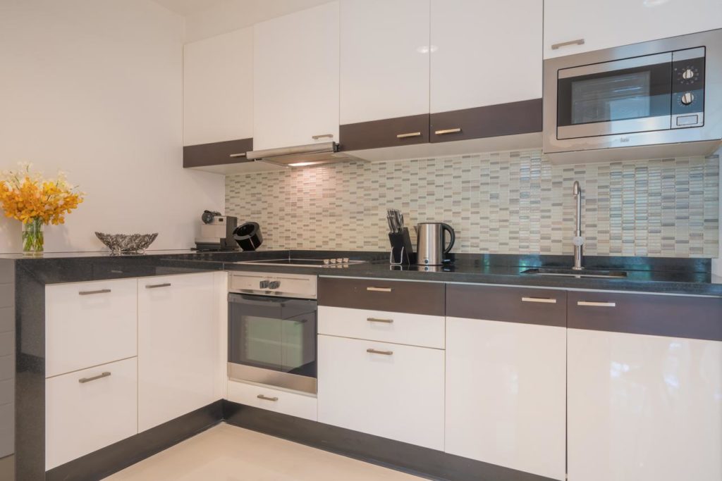 CONDO FOR RENT IN KAMALA