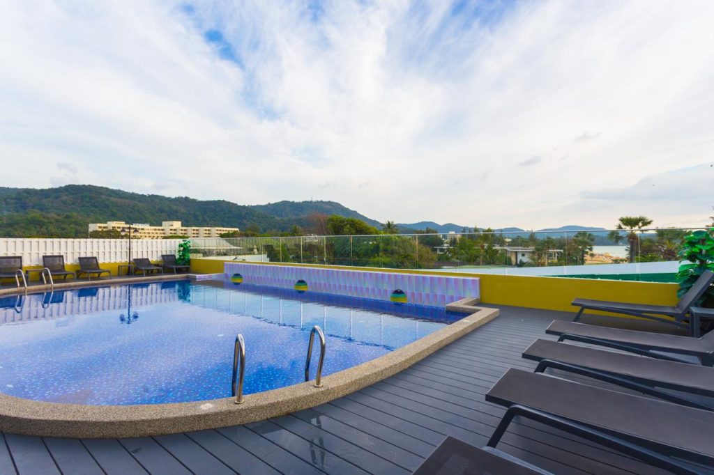 HOTEL SEA VIEW KARON