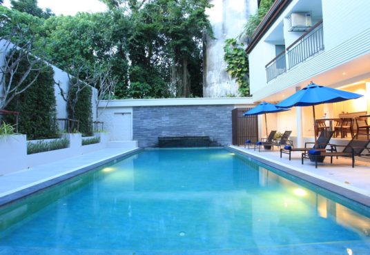 BOOK ROOM KARON BEACH