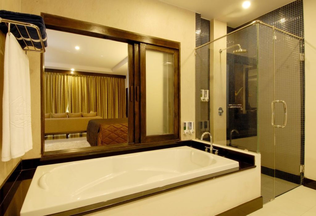 BEST OFFERS RESORT KARON