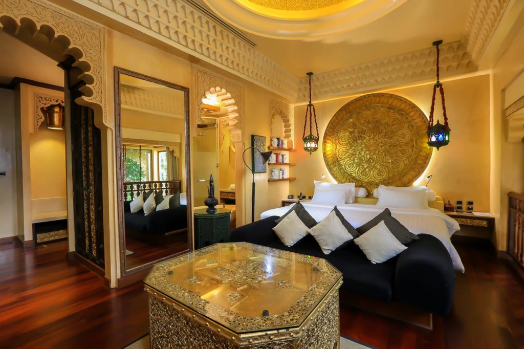 FEW NIGHTS PHUKET ISLAND