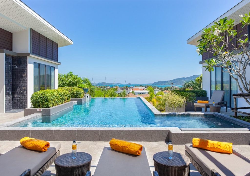 RENT LUXURY VILLA RAWAI