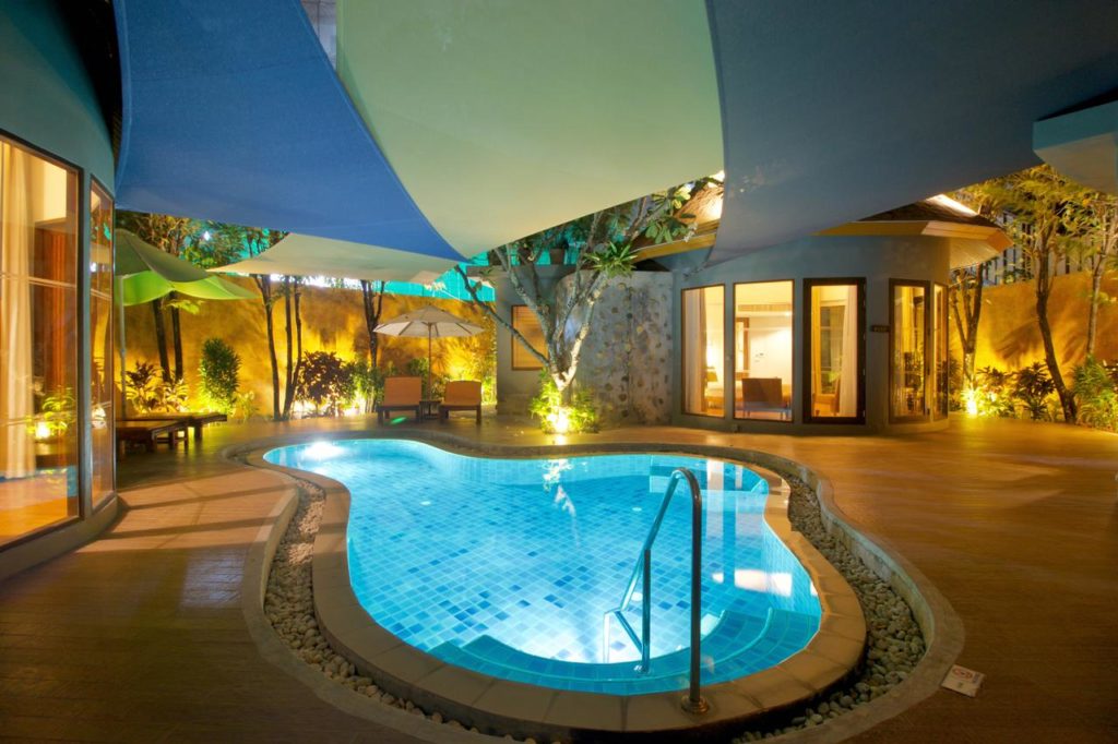 BEST CLEAN RESORT KATA