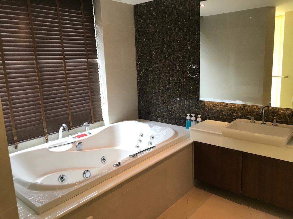 APARTMENT SEAVIEW PATONG BEACH