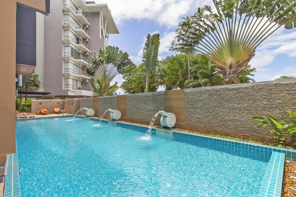 RENT HOUSE KARON BEACH