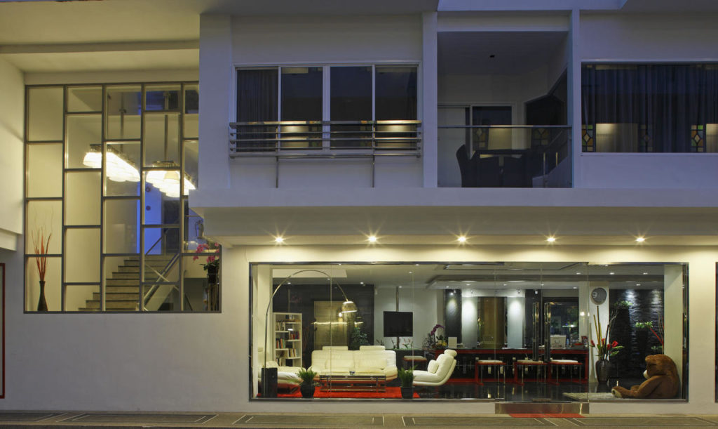 WHAT VISIT KARON PHUKET