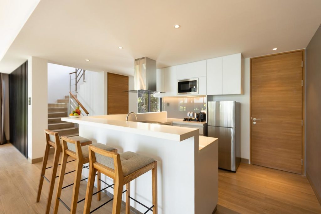 RENT LUXURY VILLA RAWAI