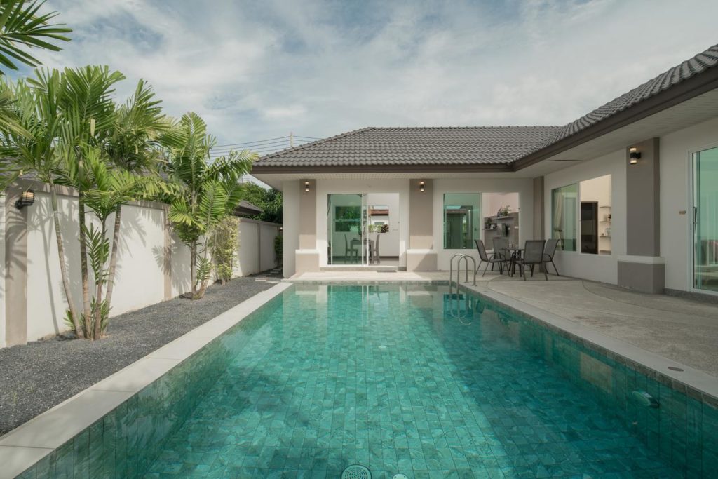 LUXURY VILLA NAIHARN BEACH
