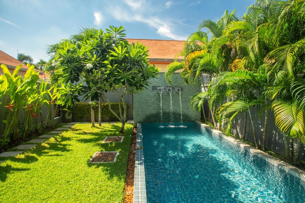 RENT VILLA NAI HARN BEACH