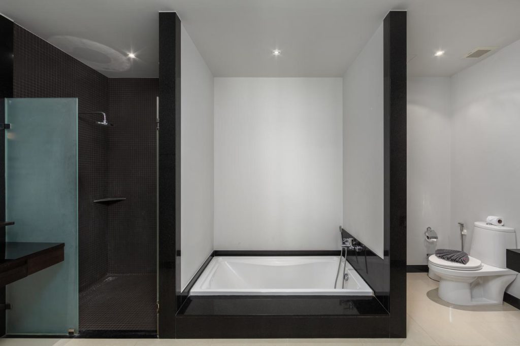 RENT VILLA NAI HARN BEACH