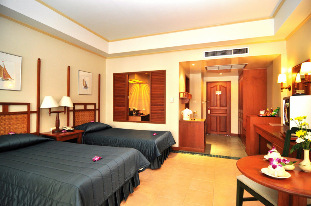 HOTEL SPA KARON BEACH