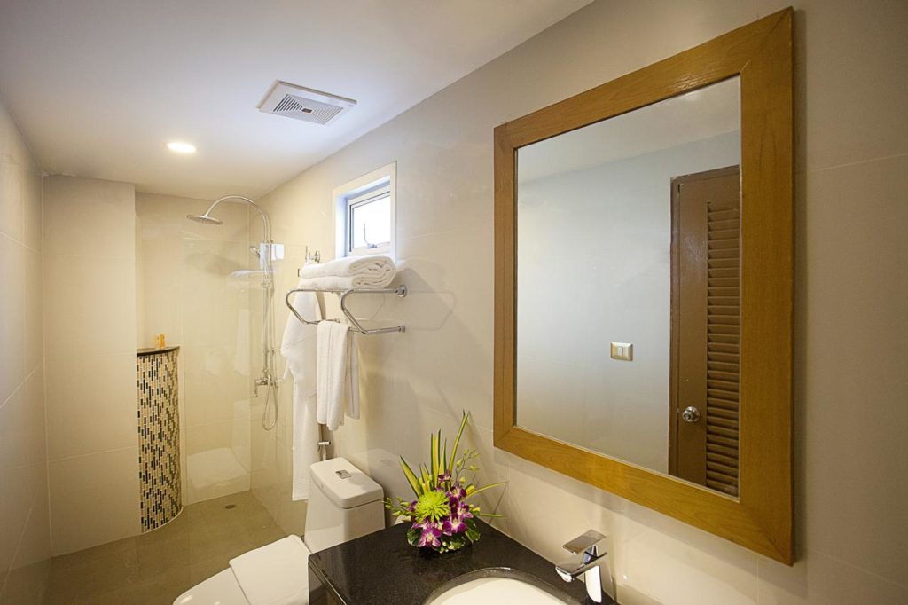 BEST CHEAP HOTEL KAMALA