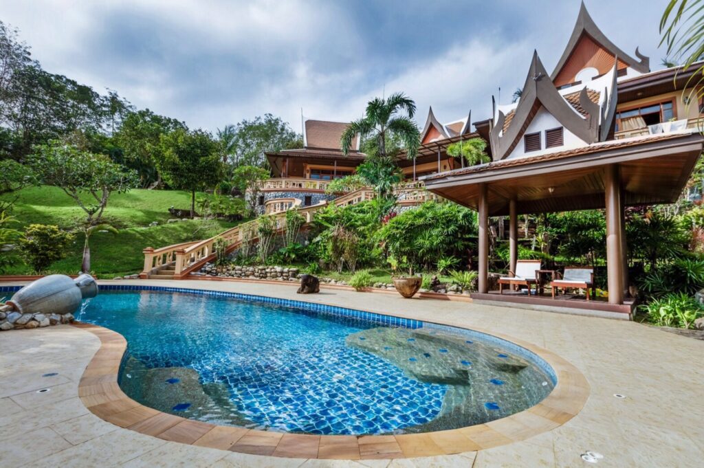 BEST VILLAS FOR SALE IN PHUKET